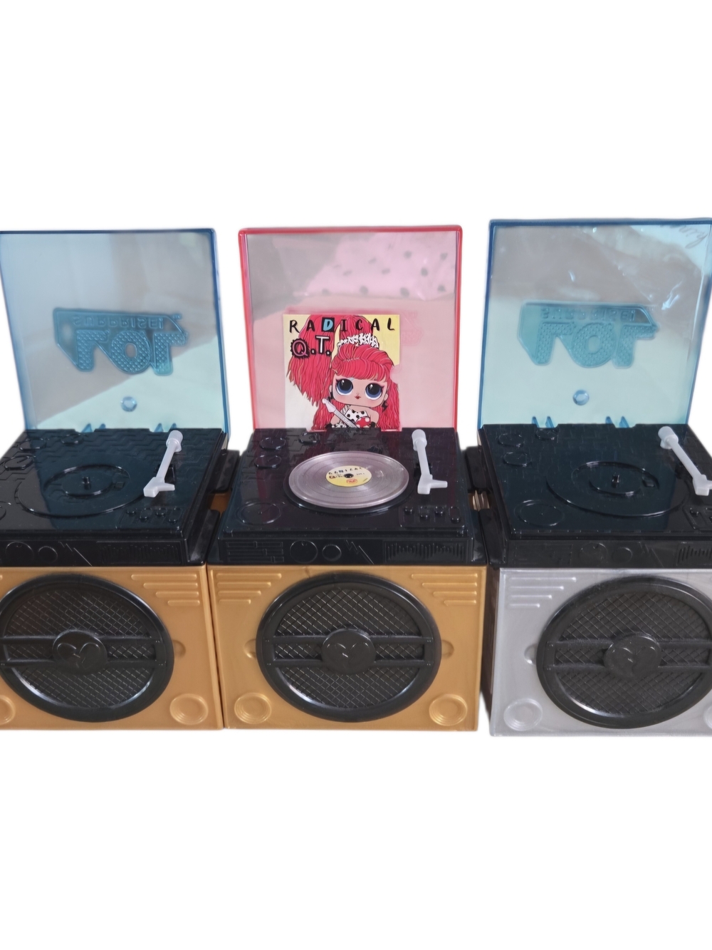 L.O.L. Surprise! DJ Record Player Toy